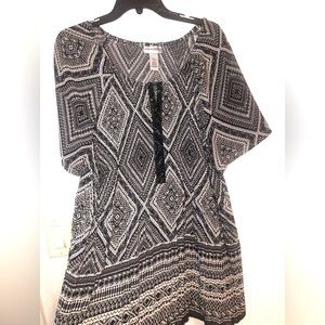 Catherine’s beautiful lightweight beaded on front. Excellent condition